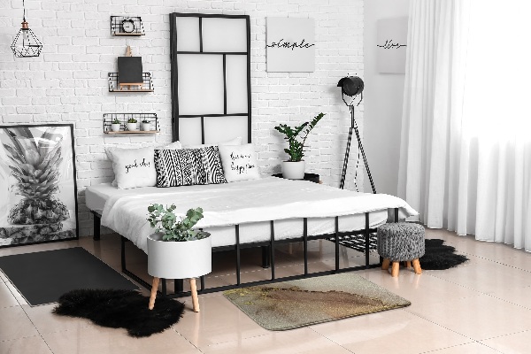 Covor Motiv abstract cu efect auriu
