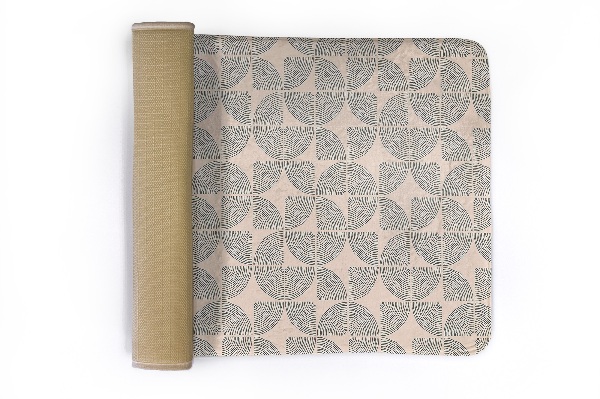 Covor living Model geometric cu linii curbe
