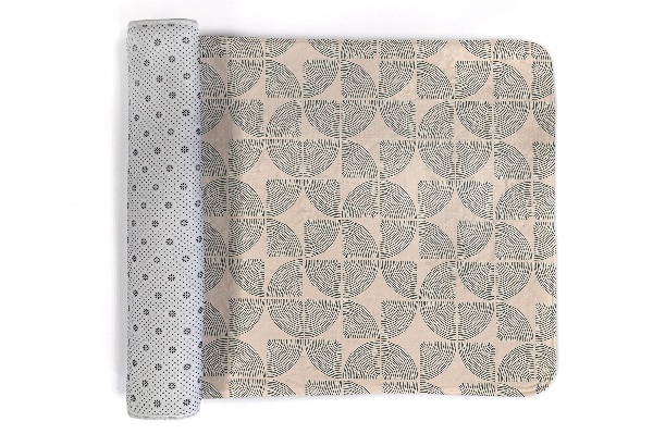 Covor living Model geometric cu linii curbe