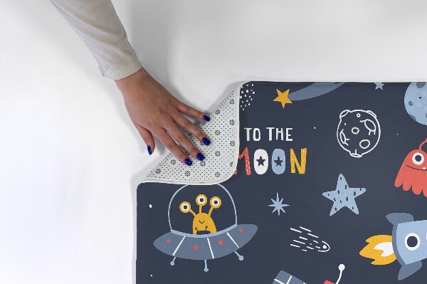 Covor Motiv spațial cu rachete și un astronaut