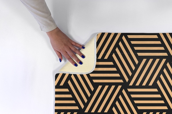 Covor Model geometric cu linii diagonale