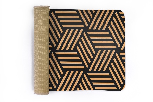 Covor Model geometric cu linii diagonale
