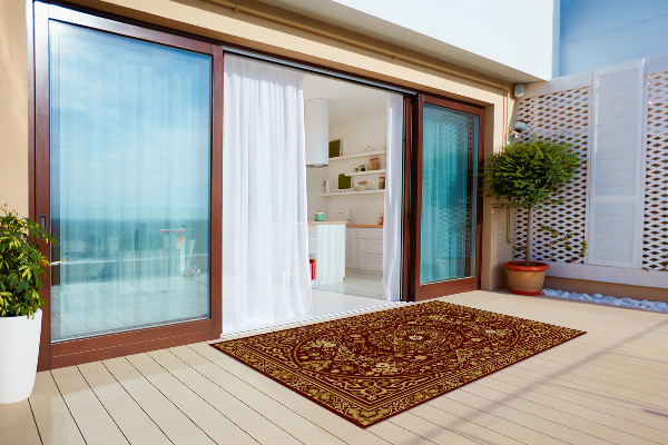 Covor de exterior model vechi