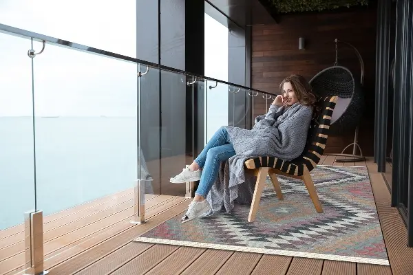 Covor de exterior pentru terasă model de paralelogram