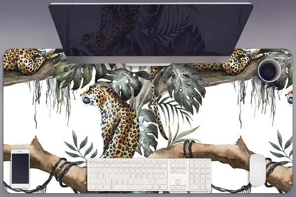 Mapa birou Leoparzii pe ramură