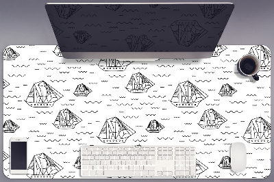 Mapa birou nave care navighează pe mare