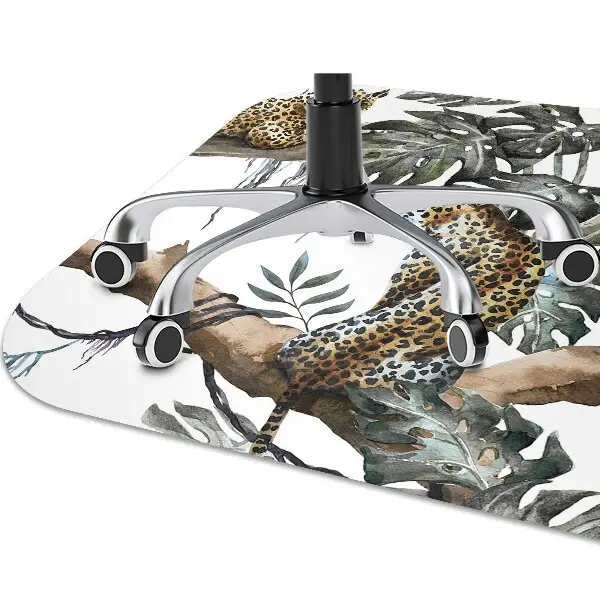 covoras protectie podea Leoparzii pe ramură