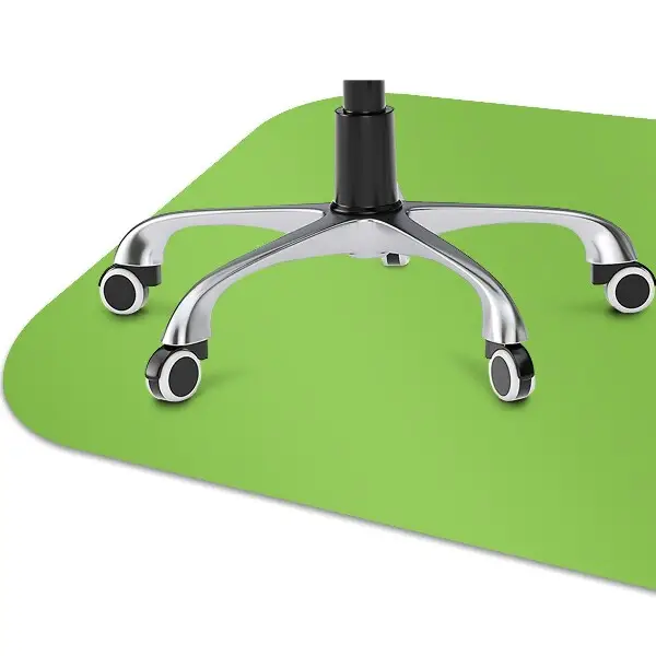 covoras protectie podea de culoare verde Pastel