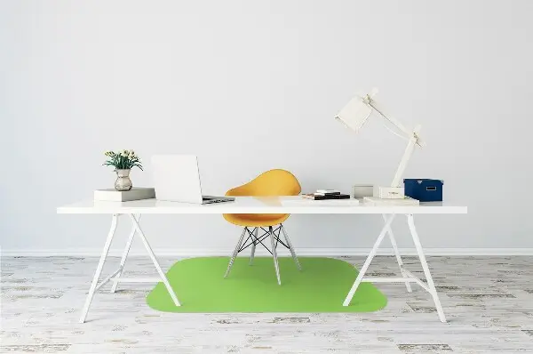 covoras protectie podea de culoare verde Pastel