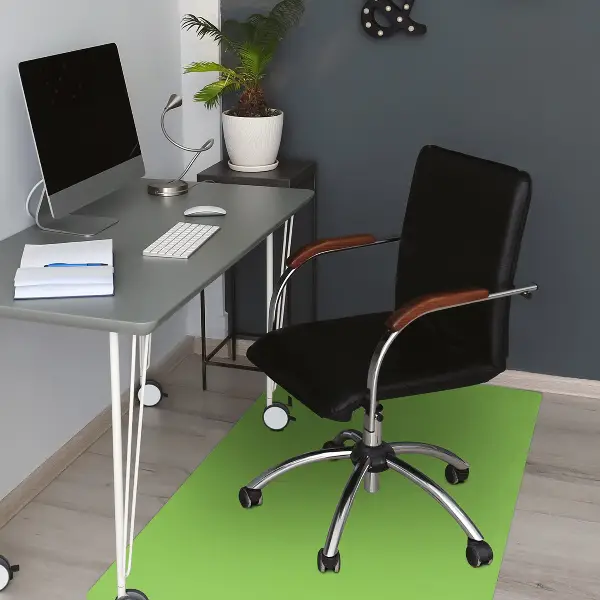 covoras protectie podea de culoare verde Pastel