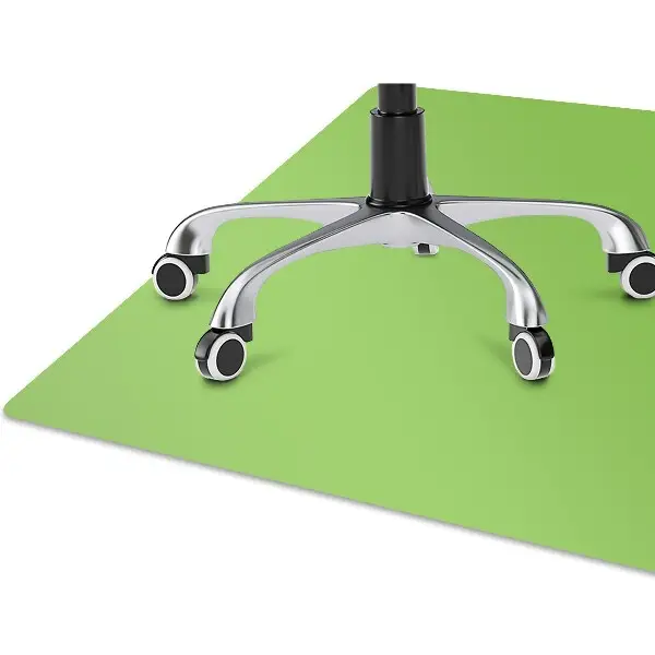 covoras protectie podea de culoare verde Pastel