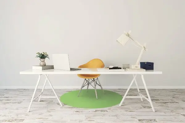 covoras protectie podea de culoare verde Pastel